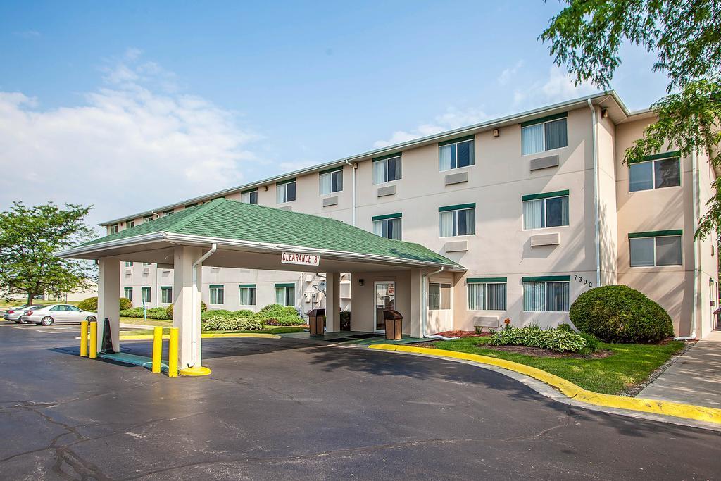 Comfort Inn Rockford Near Casino District Экстерьер фото