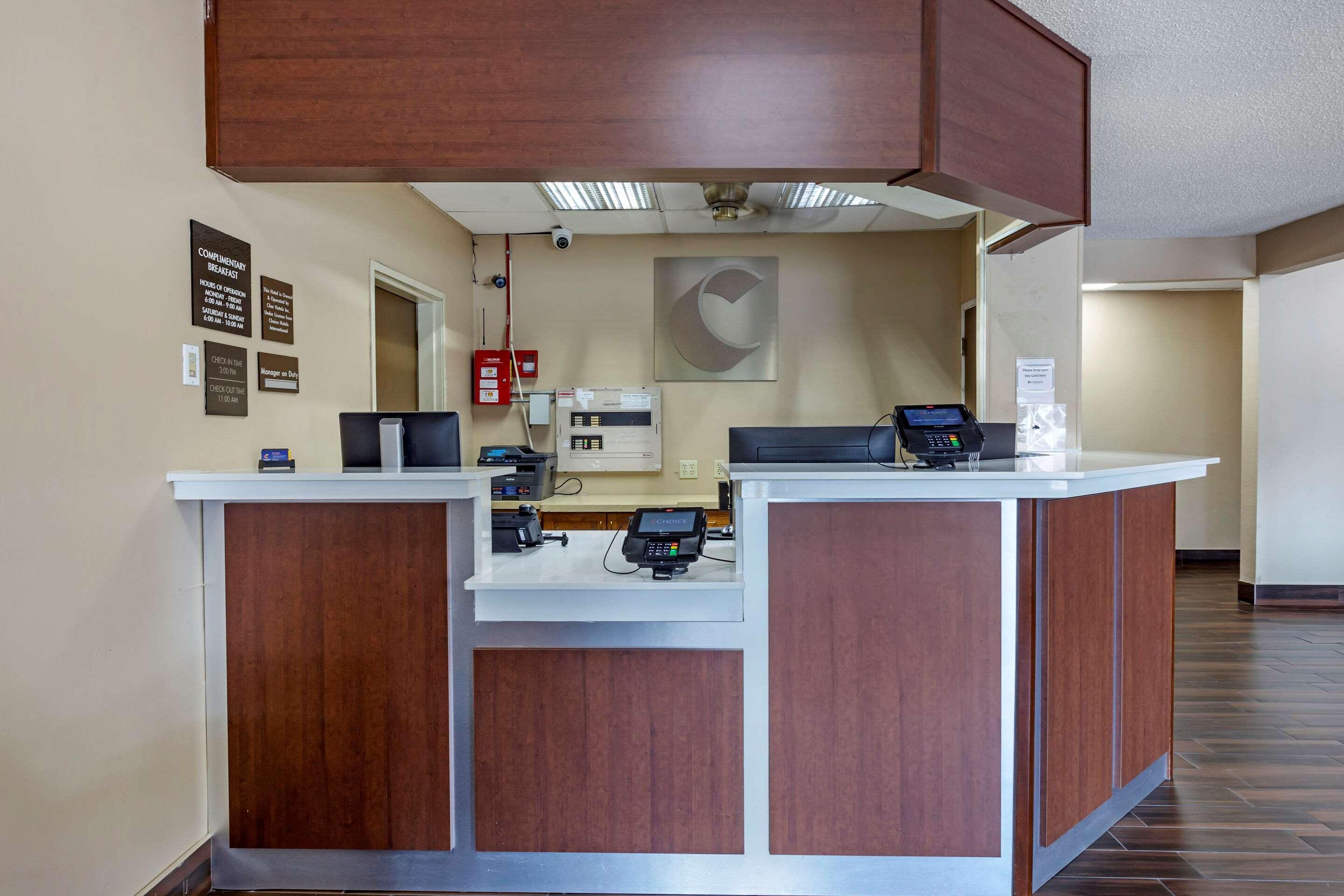 Comfort Inn Rockford Near Casino District Экстерьер фото