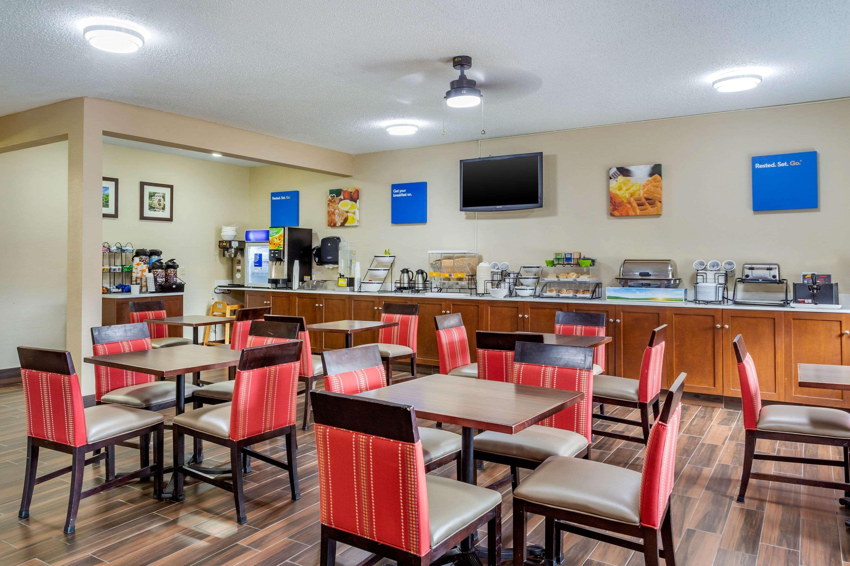 Comfort Inn Rockford Near Casino District Экстерьер фото
