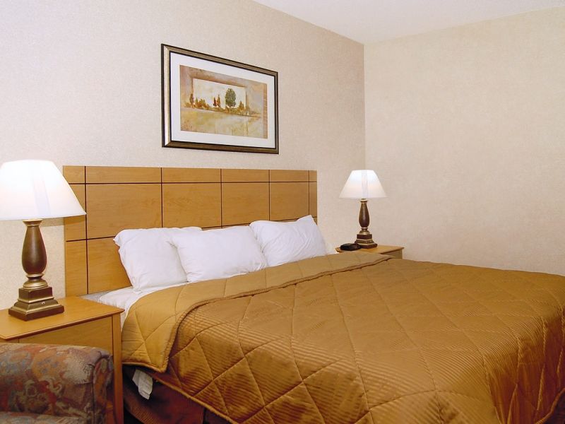 Comfort Inn Rockford Near Casino District Экстерьер фото